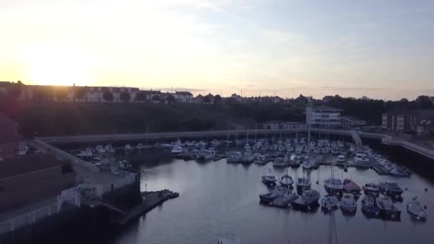 Sun Setting Sunderland Marina — Wideo stockowe