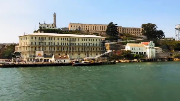 Alcatraz Island Buildings You Pull Escape Tour Boat — Stok video