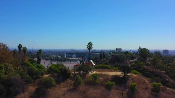 Flying Dodgers Stadium Elysian Park Los Angeles California — Stockvideo