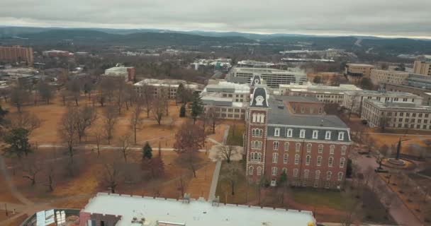 Shot Shows Wide Variety Buildings Located University Arkansas Campus — Stock video