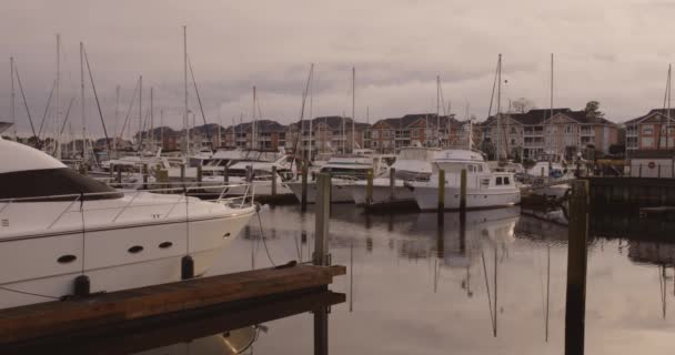 Boat Community Marina Condominiums — Stock video