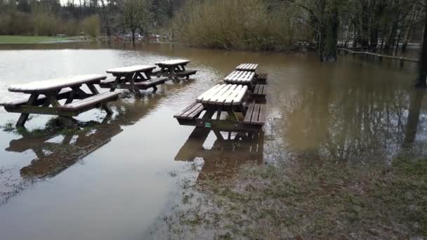 River Bollin Wilmslow Cheshire England Heavy Rainfall Bursting Its Banks — ストック動画