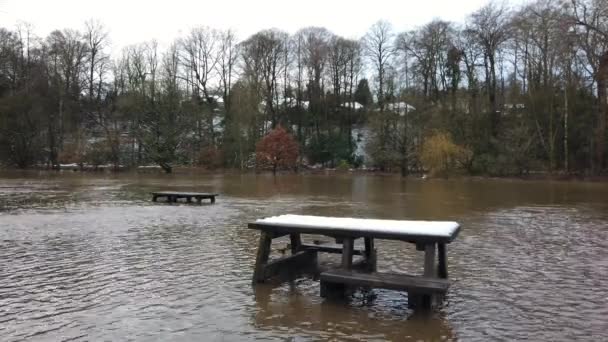 River Bollin Wilmslow Cheshire England Heavy Rainfall Bursting Its Banks — Stockvideo