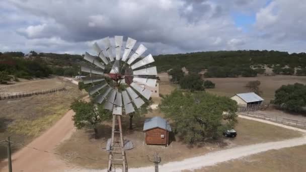 Circling Windmill Drone — Stockvideo