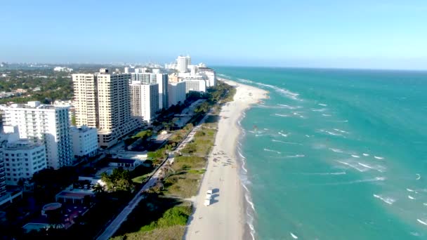 Waterfront Hotels Condos Famous Miami Beach Florida United States Aerial — Stock video