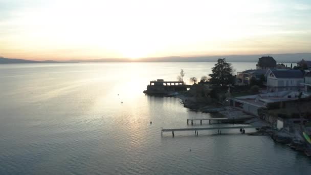 Aerial Boat Docks Lake Sunset — 图库视频影像