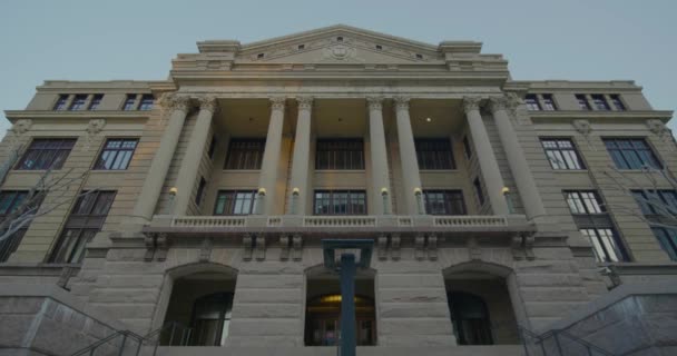 Establishing Shot Historic 1910 Harris County Courthouse Building — Stockvideo