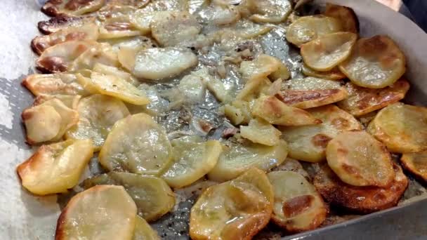 Tray Full Roasted Potato Slices Top Baking Paper Some Potatoes — Vídeos de Stock