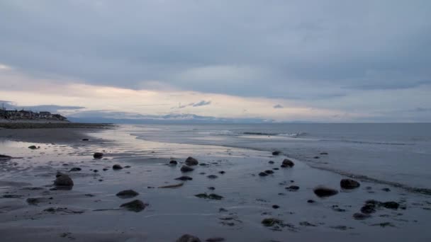 Beautiful Tranquil Beach Scene Sunset — Video Stock