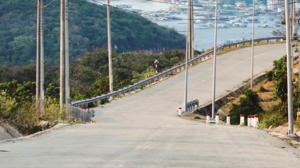 Zoom Out Empty Road Asphaly Island Floating Fishing Farms Background — Video