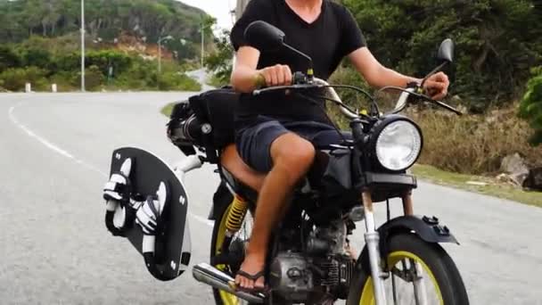 Kitesurfer Riding Motorbike Vietnam Transporting Board Rack — Stock Video