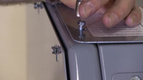 Tightening Screws Exterior Metal Plating Paint Mixer Machine Socket Power — Video Stock