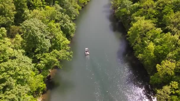 Beautiful Aerial Top Shot Boat Private Lake Cruising Clear Sunny — 비디오