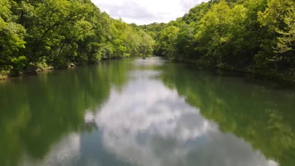 Drone Shot Low Water Gives Affect Boat Gliding Water — Stockvideo