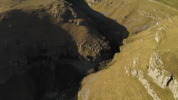 Gordale Scar Malham Yorkshire Dales National Park Aerial Drone Shot — Video Stock