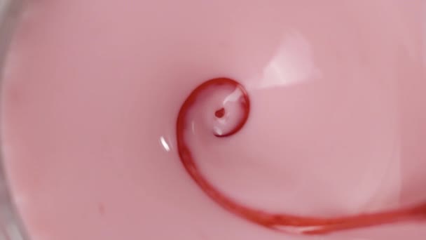 Hypnotizing Rotation Strawberry Milkshake Thin Stream Syrup Viewed — Vídeos de Stock