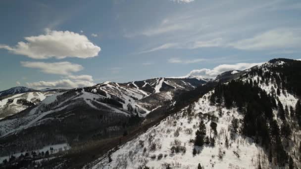 Drone Snowy Ski Mountain Park City Utah — Stockvideo