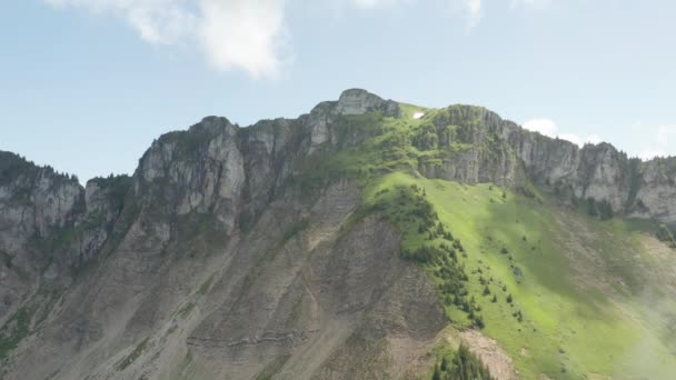 Flying Beautiful Rock Formation Switzerland — ストック動画