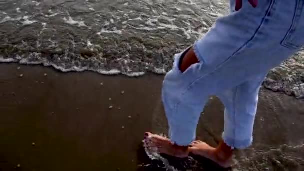 Close Woman Caucasian Feet Walking Bathing Shoreline Slow Motion — Stockvideo