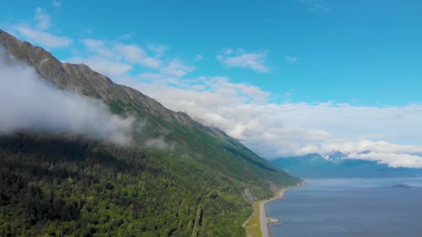 Drone Video Mountains Shoreline Chugach State Park Alaska Summer — ストック動画