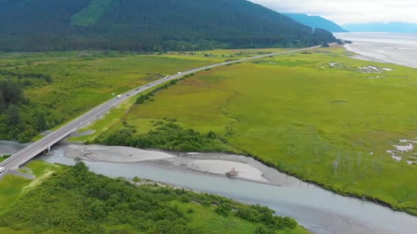 Cinematic Drone Video Parallax Right Marsh Turnagain Arm Bay Glacier — Stock video