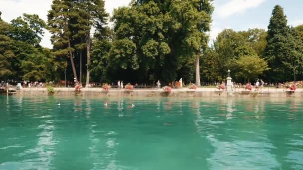 Beau Lac Annécie France — Video