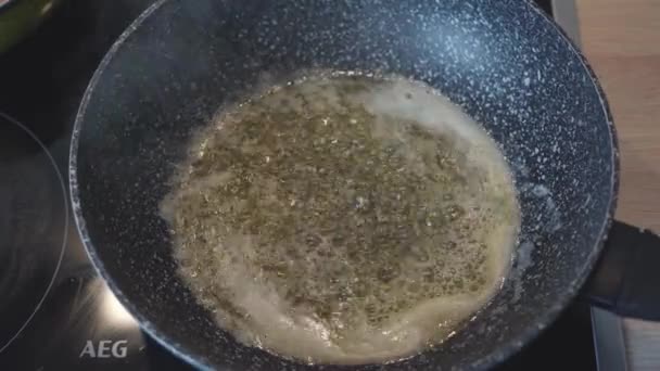 Chef Melting Butter Cooking Sliced Potatoes Hot Frying Pan Closeup — Stockvideo