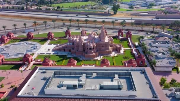 Panning View Hindu Temple Los Angeles California — Wideo stockowe