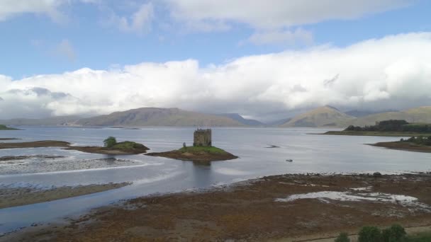 Hrad Stalker Argyllu Skotsku Tento Hrad Nachází Přílivovém Ostrůvku Loch — Stock video