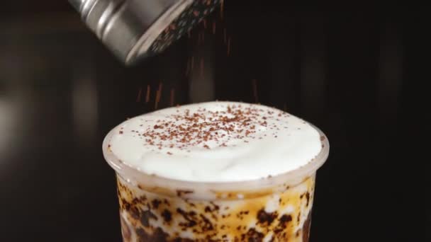 Sprinkling Brown Sugar White Cream Creme Brulee Milk Tea Close — Stock videók