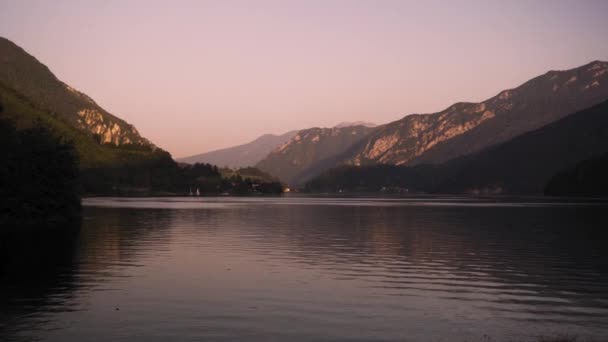 Sunset Lake Ledro Lago Ledro Italy Handheld Steady Shot — Stock video