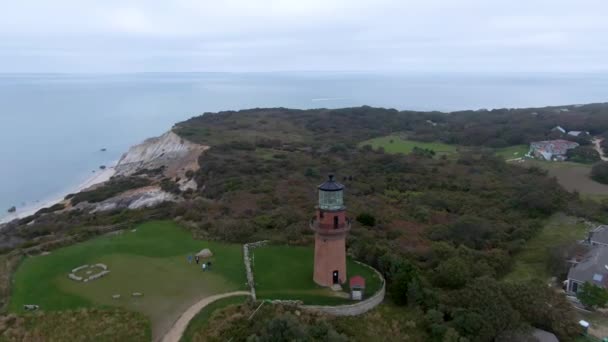 Gay Head Lighthouse Gay Head Cliffs Clay Westernmost Point Martha — Video Stock