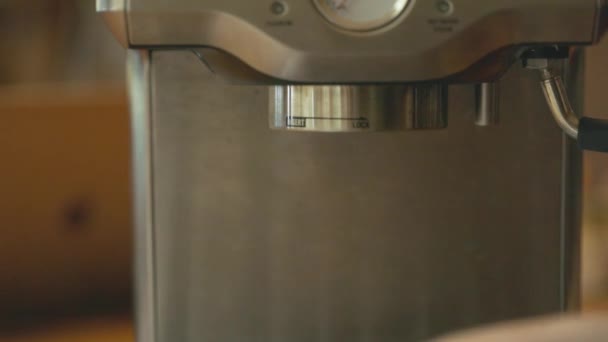 Reusable Alloy Coffee Portafilter Holder Part Espresso Machine Maker — Stockvideo