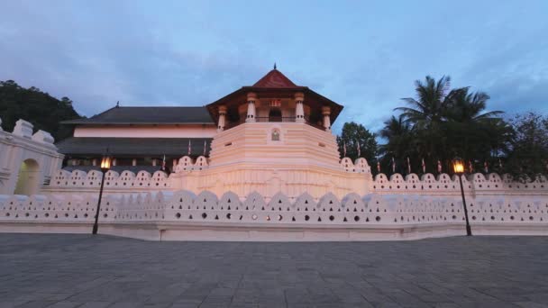 Static View Beautiful Temple Sacred Tooth Relic Sri Dalada Maligawa — Vídeo de Stock