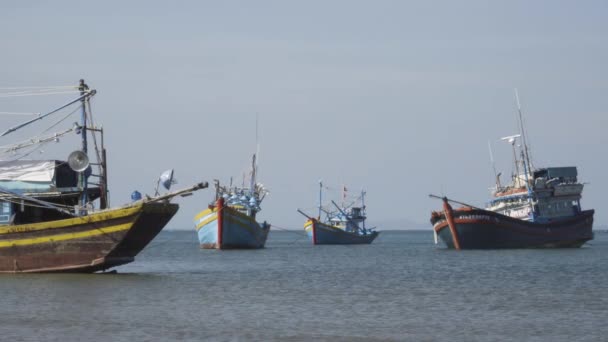 Southeast Asia Commercial Fishing Boats Moored Anchored Ocean Harbor — ストック動画