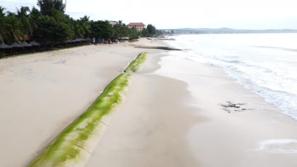 Aerial Beach Coastline Giant Sandbag Barricade Prevent Rising Sea Level — Stok video