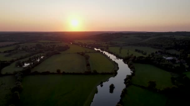 River Thames Golden Sunset Mapledurham Aerial Drone View — Wideo stockowe