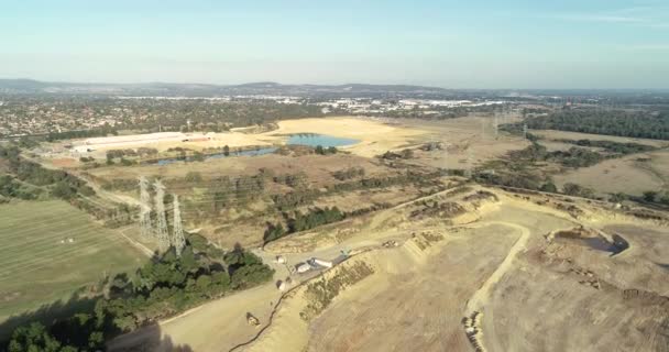 Aerial Perspective Revealing Active Quarry Metropolitan Landscape Surrounding Areas — Stockvideo