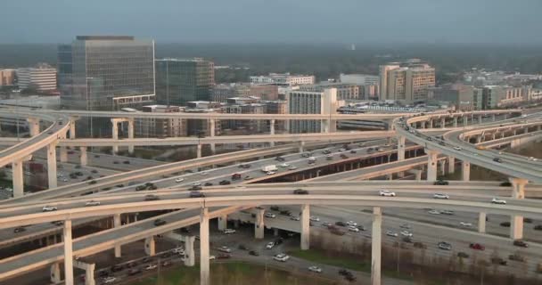 Εναέρια Των Αυτοκινήτων West Αυτοκινητόδρομο Στο Χιούστον Τέξας — Αρχείο Βίντεο