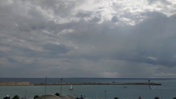 Time Lapse Barcelona Port Horizon Bright Day Quite Few Clouds — Stok Video