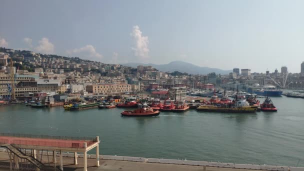 Порт Спеції Cinque Terre Італія Човен Пливе Назад Прірву Між — стокове відео
