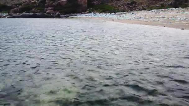 Polluted Beach Littered Marine Trash Human Carelessness Drone Sea — 图库视频影像