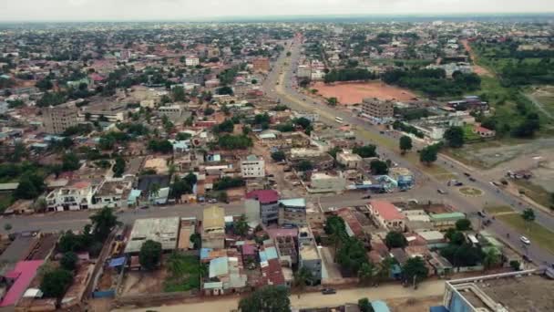 Cinematic Circular Motion Aerial View Lom African City Neighborhood Roads — Stock Video