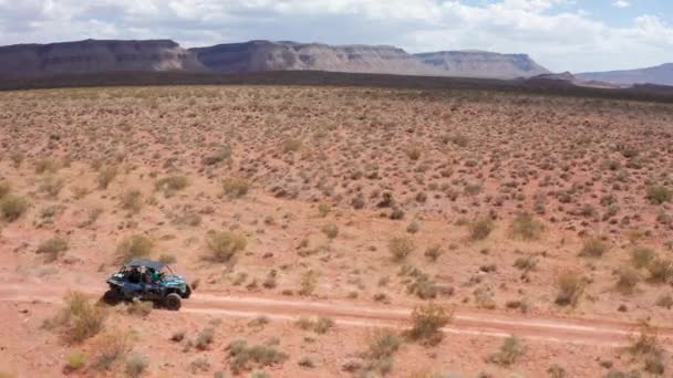 Shot Dune Buggy Driving Utah Desert Wasteland — ストック動画