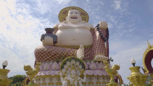 Buddha Statue Wat Plai Laem Temple Koh Samui Shot Dolly — Αρχείο Βίντεο