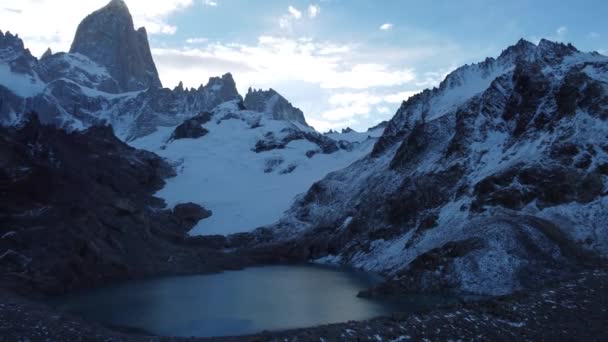 Stunning View Lagoon Los Tres Mount Fitz Roy Cerro Torre — Stockvideo