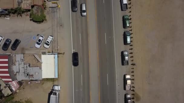 Cars Parked Truck Driving Pacific Coast Highway Wonderful Aerial View — 비디오