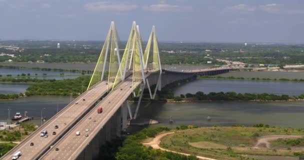 Etablera Skott Fred Hartman Bridge Baytown Texas — Stockvideo