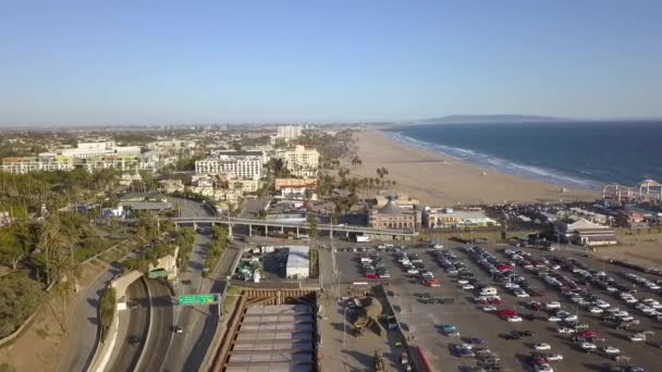 Million Aerial View Flight Drone Footage Santa Monica Pier Daytime — Vídeo de stock