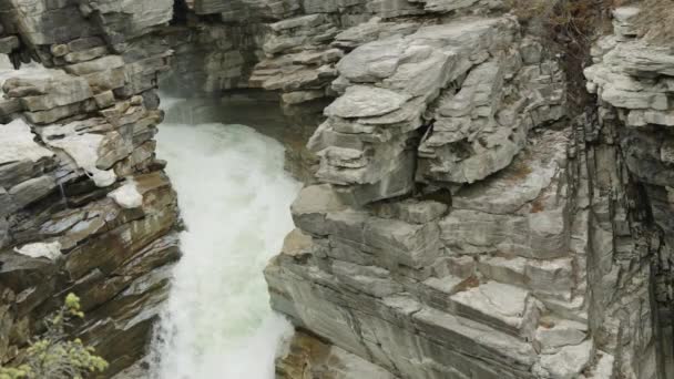 Waterfall Rock Formation — 图库视频影像
